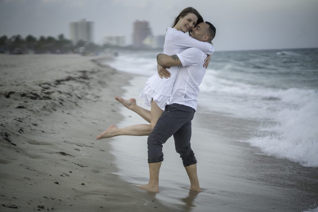 bride and groom near the beach in Miami