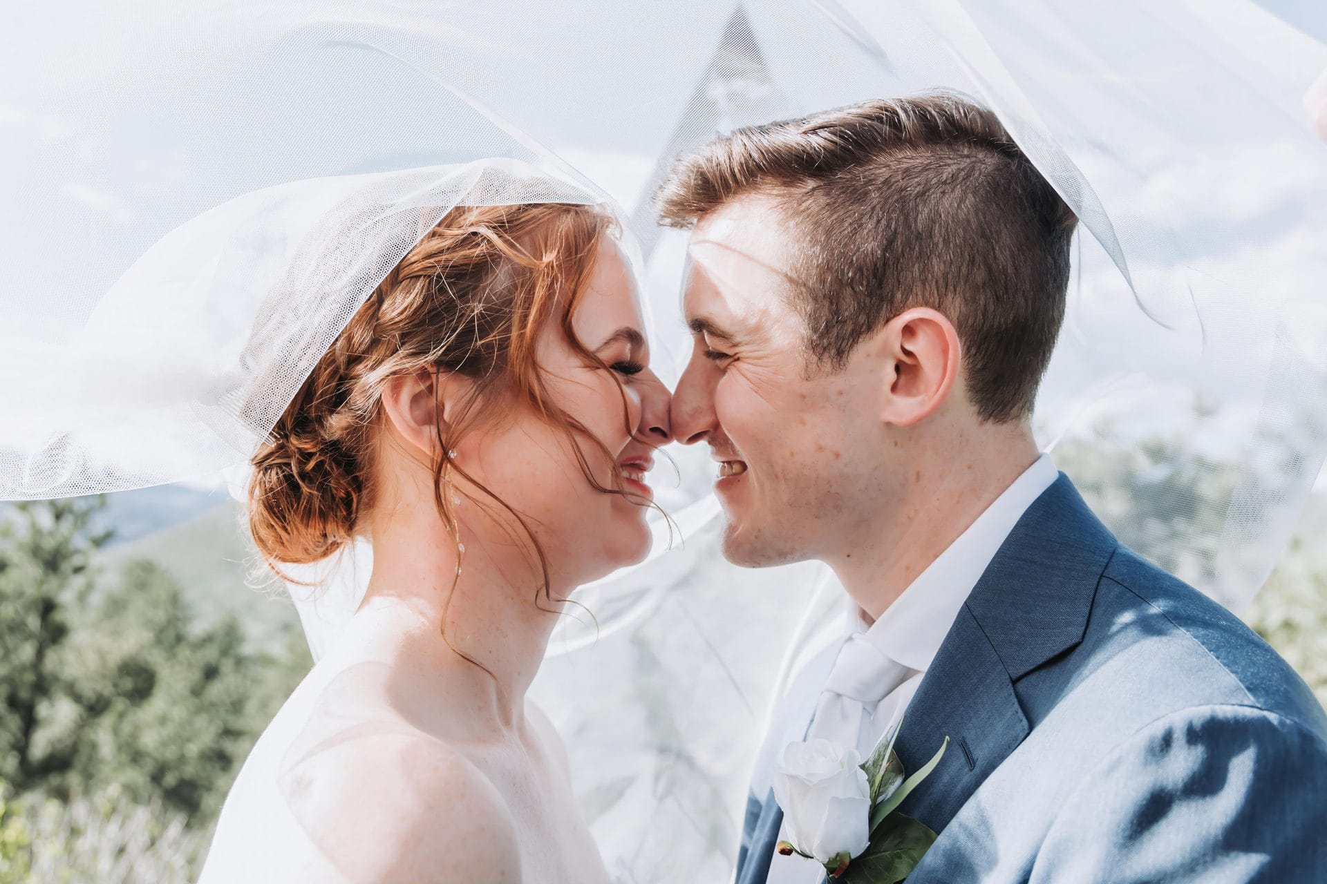 Jessica & Keith's wedding, photographed by Candid Studios