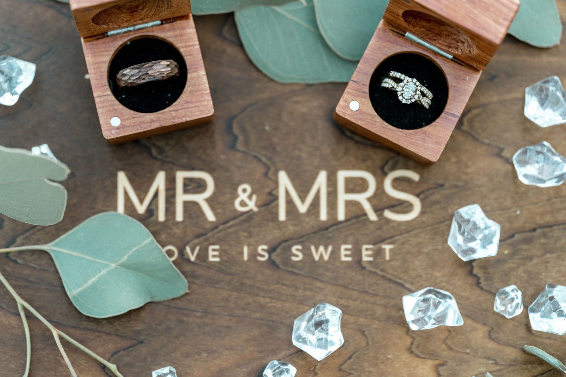 Shawna & Josh's wedding, photographed by Candid Studios