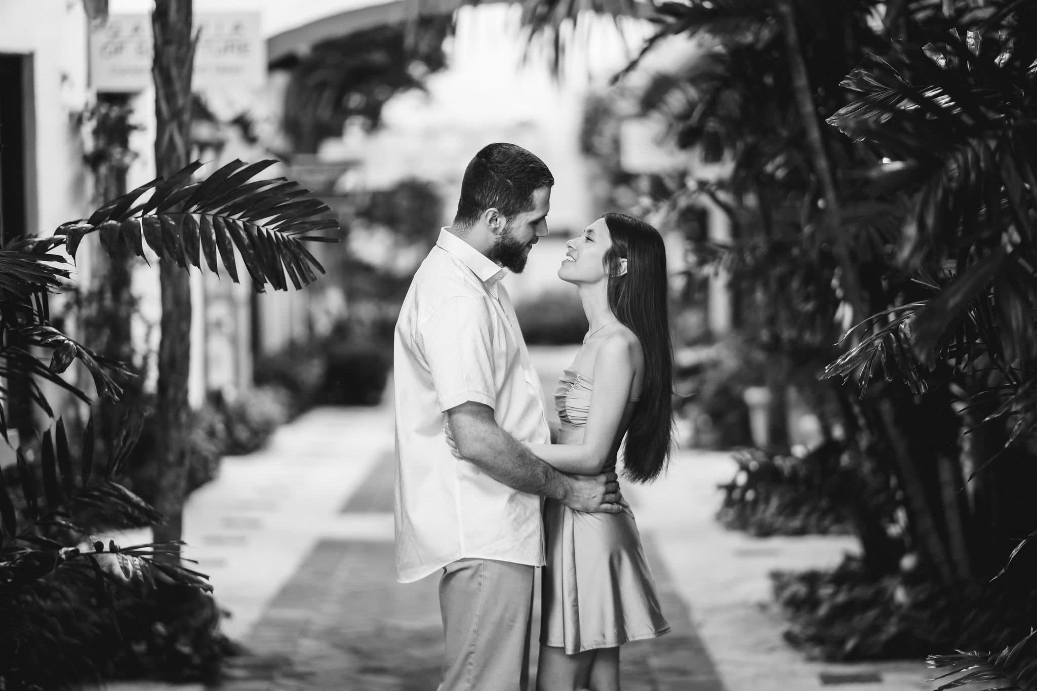 Haley & Andrew engagement photo 4