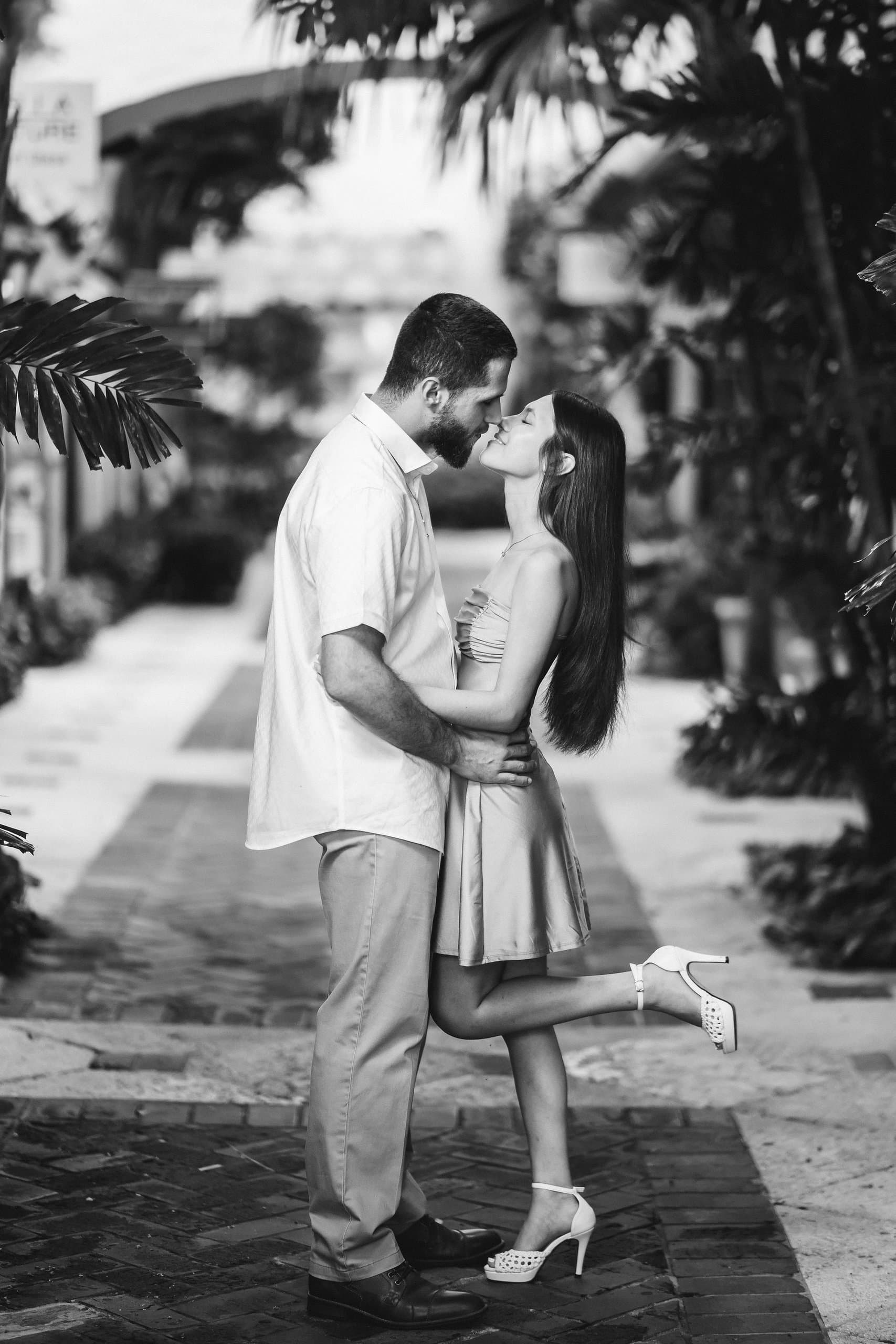 Haley & Andrew engagement photo 5